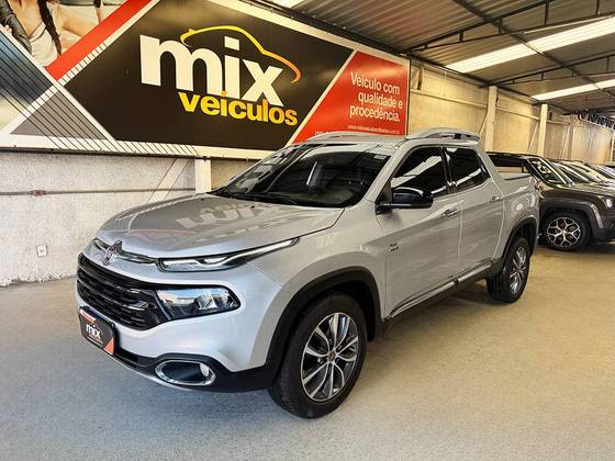 FIAT TORO 2.0 16V TURBO DIESEL VOLCANO 4WD AT9 FIAT TORO 2.0 16V TURBO DIESEL VOLCANO 4WD AT9